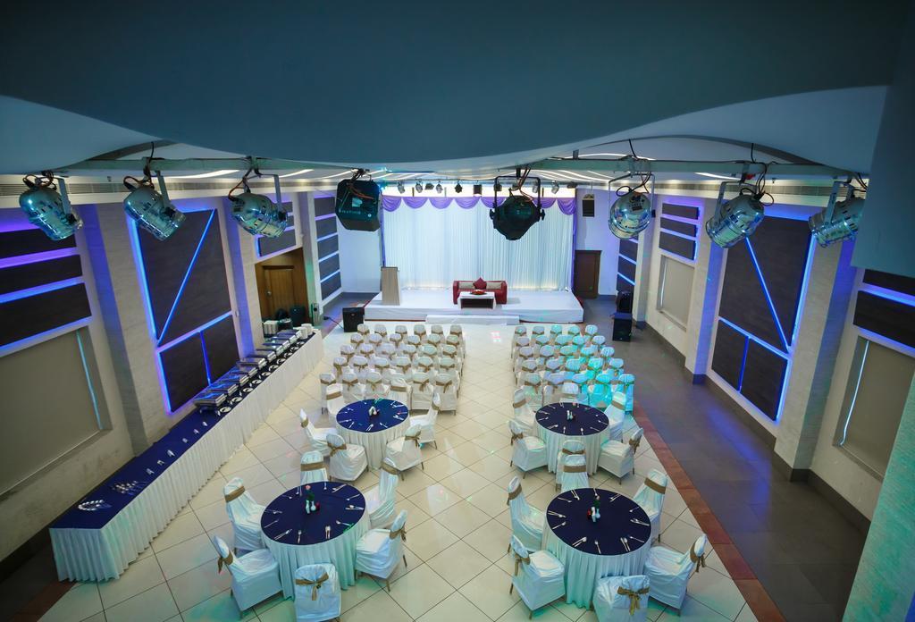 Kochi Hotel Elite Palazzo מראה חיצוני תמונה
